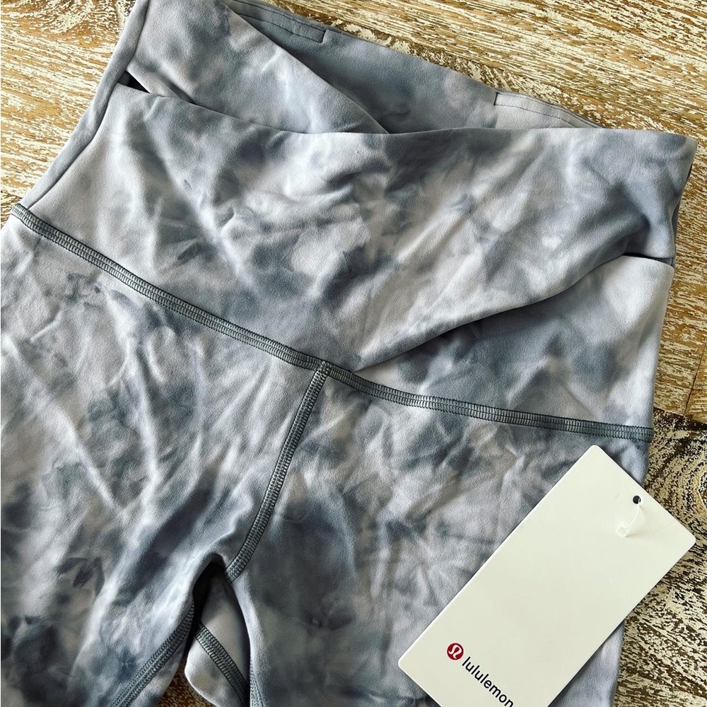 Lululemon Align Super High Rise Criss Cross Pant 28”
